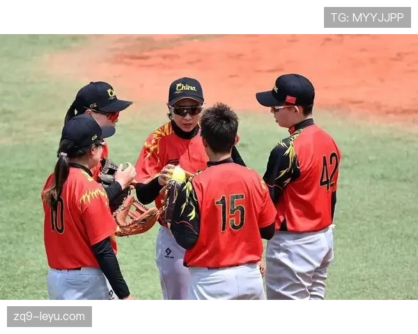 日本队成功卫冕亚洲杯 展现强大实力与团队精神